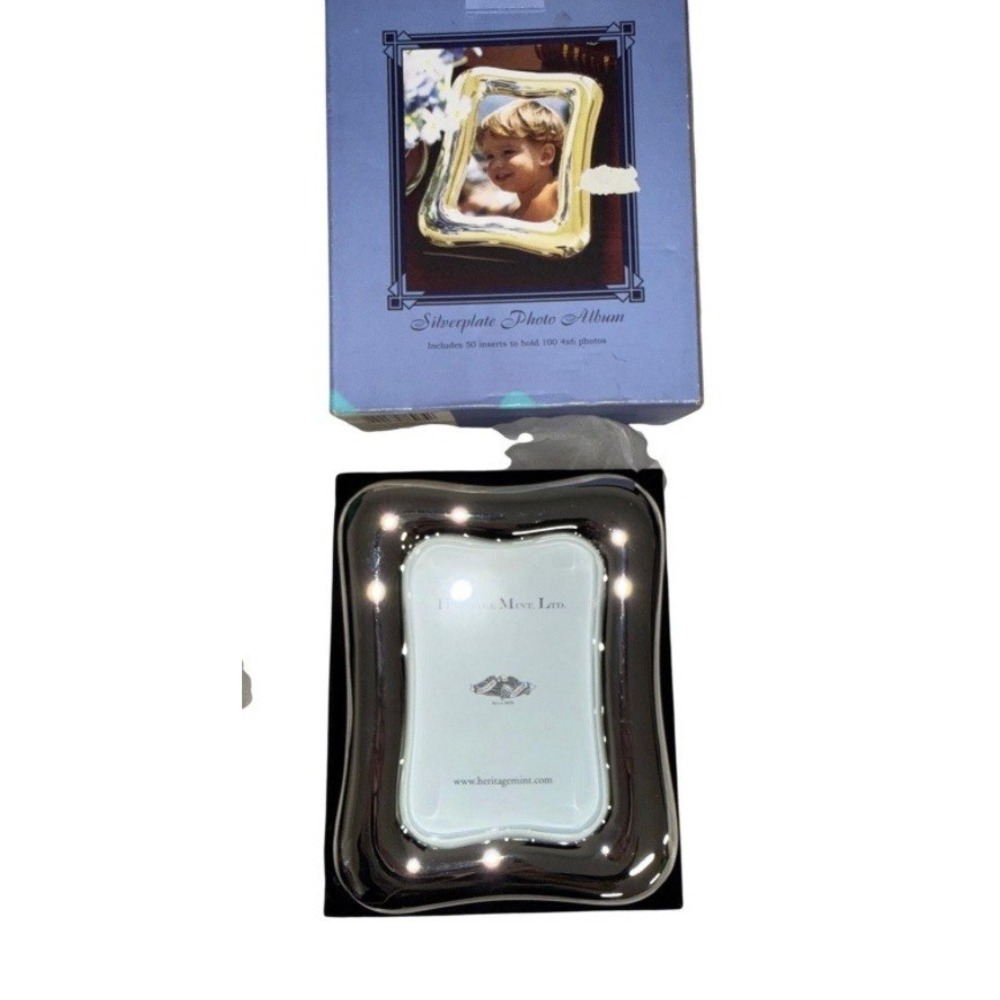 NIB Vintage Heritage Mint Silverplate Photo Album Frame Holds 100 4x6 Photos